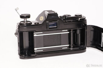 Canon AE-1, FD 50mm/1,8 - 5