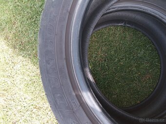 Dunlop 215/45/16 - 5