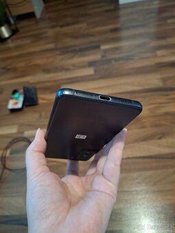 Samsung galaxy s21 fe - 5