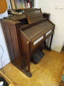 Harmonium made in USA - 5