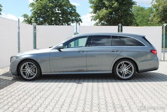 Mercedes-Benz Třídy E, 220dAMGVIRTUAL K.HEAD-UP - 5