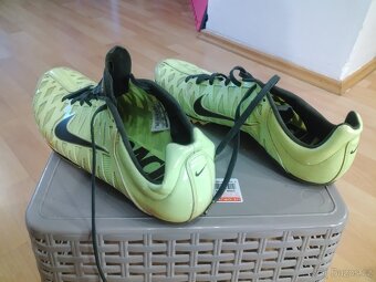 TRETRY BĚH NIKE ZOOM MAXCAT 46EU - 5