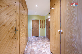Pronájem bytu 2+1, 62 m², Chomutov, ul. Holešická - 5