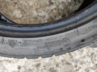Zimní pneu 215/40R18 89V - 5
