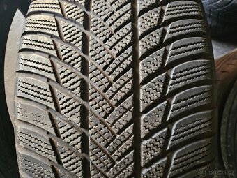285/45R21 113 V XL Bridgestone Blizzak LM-001 RFT - 5