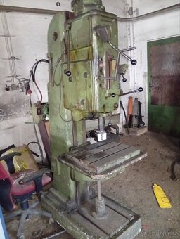 Soustruh TOS S28 + sloupová vrtačka - 5