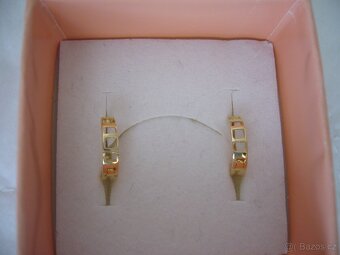 Prodám dívčí zlaté náušnice - 5