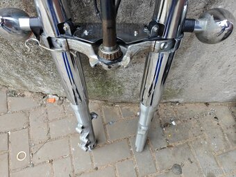 Kawasaki VN 800 Vulcan - přední tlumiče - přední a zadní kol - 5