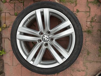 Elektrony Kansas R18 235/40 R18 5x112 - 5