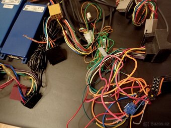 Hf sada Parrot na ND - 5