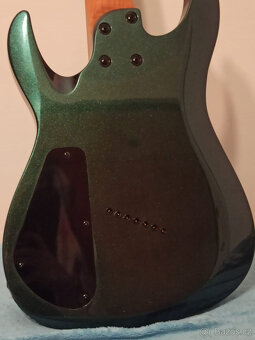 7 struná Harley Benton R-457FFB Roasted MultiScale - 5