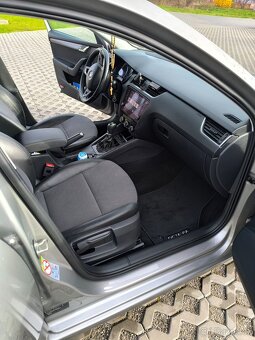 Octavia 3, 2,0 TDI DSG , panorama - 5