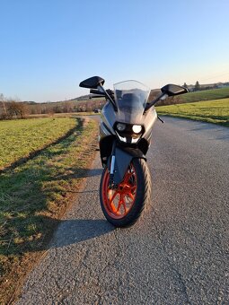 KTM RC 125 r. 2015 - 5
