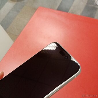Apple iPhone 15 Plus 128GB - 5