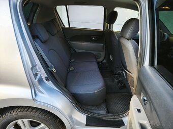 Daihatsu sirion 1,3i 64 kw - 5