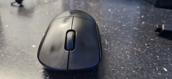 Bezdrátová herní myš LOGITECH - 5