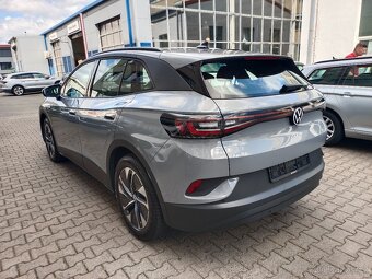 VW ID.4 Pure 125kW 64tkm Webasto - záruka Autodraft - - 5