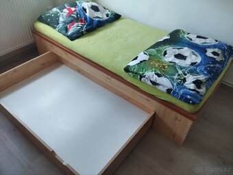 Dřevěné postele. - 5