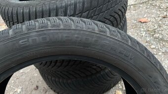 Zimní pneu NOKIAN TYRES SNOWPROOF 2 SUV 235 - 5