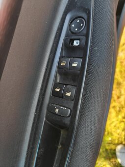 Citroen C4 1.6 80kw hdi - 5