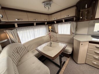 Prodám karavan HOBBY 560C - 5