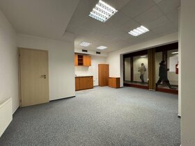 Obchodní prostory v centru Jablonce nad Nisou - pasáž CORSO - 5