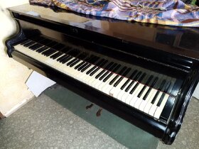 Prodej klavírního křídla Petrof - 5