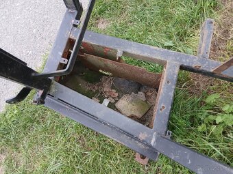 Rám kabiny Zetor (6911) - 5