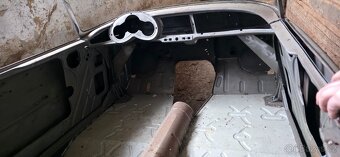 Škoda 450 felicia karoserie - 5