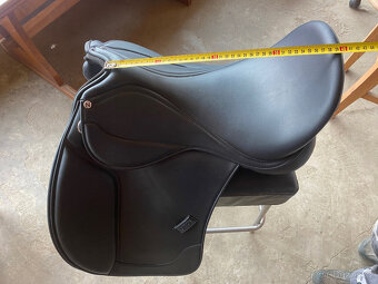 Prodám drezurní sedlo NORTON - 5