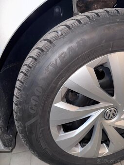 Zimní pneu 195/65/15 5x112 s diskem Goodyear - 5