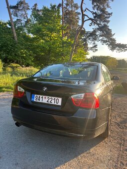 BMW E90 318d na díly - 5