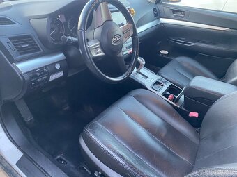 Subaru outback 2012 - 5