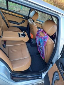BMW E46 sedačky/ interiér - 5