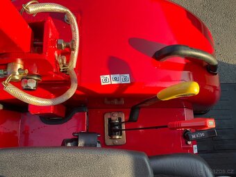 Traktor DF 304 G2, 1550 kg, 30 koní - 5