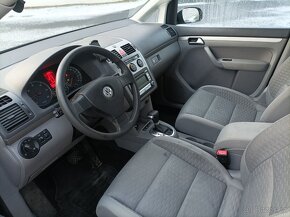 Volkswagen Touran - 5
