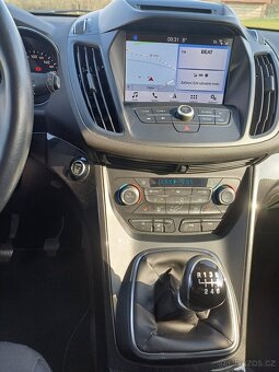Ford Kuga 2.0 TDCi 110 kW, 4x4 - 5