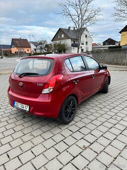 Hyunai i20 2014 - 92000 km, jeden majitel - 5