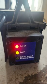 Nabíječka baterií na invalidní vozík - 5