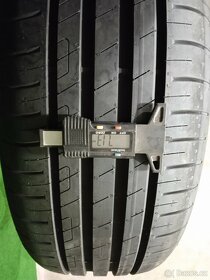 4ks nove letni 205/55/17 goodyear - 5