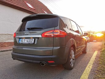 Ford S-MAX 2,2 tdci 147kW manuál 2012 - 5