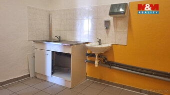 Pronájem obchodního objektu,164 m², Česká Lípa, ul. 28.října - 5