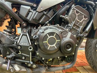 Honda CB 1000 R Black Edition 2023 - 5