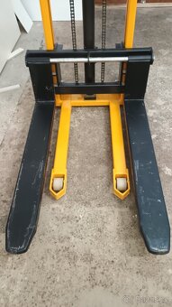 Paletový vozík - 5