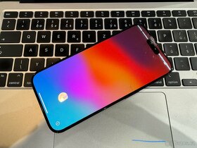 Apple iPhone 15 Pro 512GB Modrý titan - poškozený displej - 5