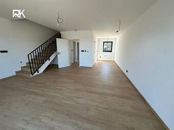 Prodej bytu 4+kk 94 m² Kolín - 5