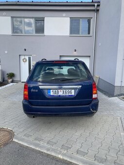 Ford Focus 2004 - 5