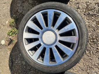 Kola R17, dvojí rozteč 5x100 a 5x112, 225/45/17, vzorek 5mm - 5