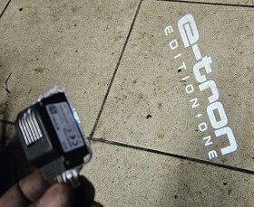 LED projektory Audi E TRON EDITION ONE - 5