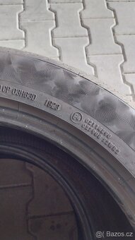 Prodám 2 x letní pneu Continental 235/50/19 - 5